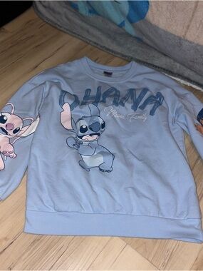 Disney Light Blue Stitch & Angel Kids XL Sweatshirt